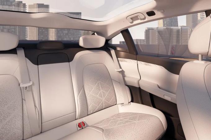 Nio Et7 4 cửa và 5 chỗ ngồi Xe năng lượng mới sang trọng 5