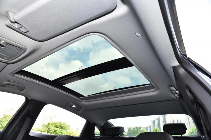 Nhập khẩu Chevrolet Malibu Xl 2023 1.5T 2.0T 9AT 2wd Xe hơi xăng rẻ nhất Xe hơi xăng Chevrolet Xe mới 3